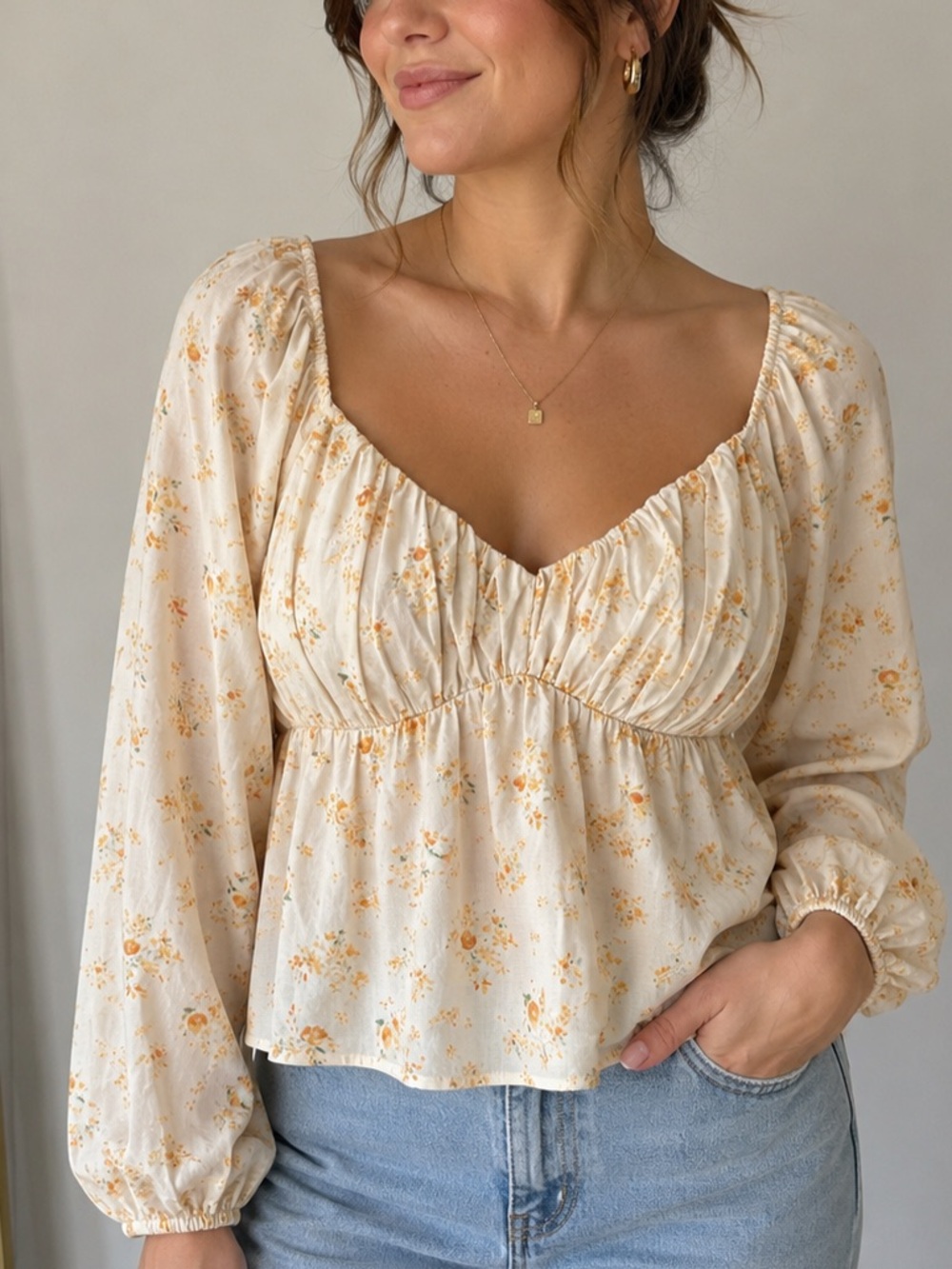 Abercrombie & Fitch Cream Floral Square-Neck Blouse